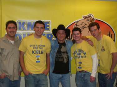 Clint Black and KMLE promotion staff