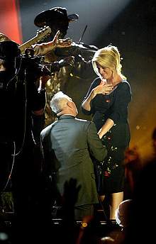 Garth Brooks Marries Trisha Yearwood ACountry