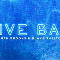 Garth Brooks Dive Bar Tour