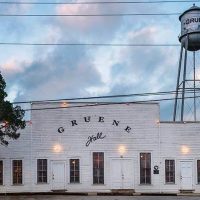 Garth Brooks Gruene Hall Dive Bar Concert